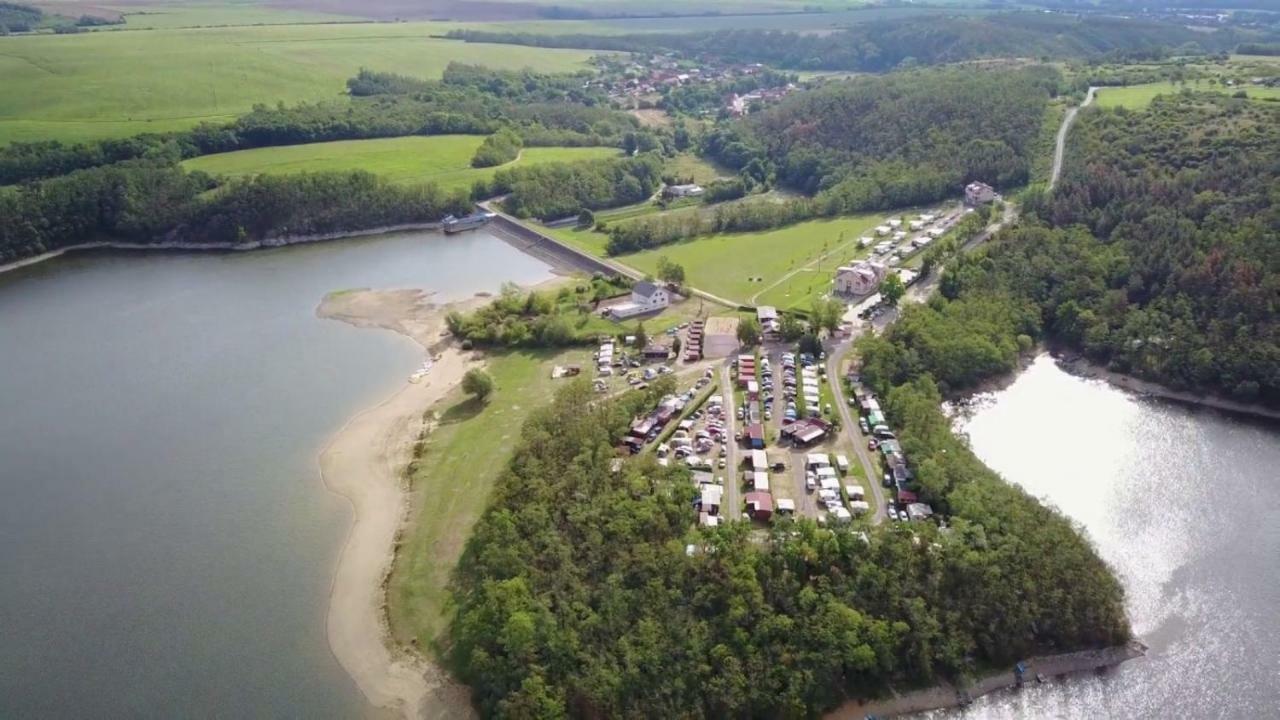 Mobilheim Chalet - Vyrovicka Prehrada Vyrovice Eksteriør billede
